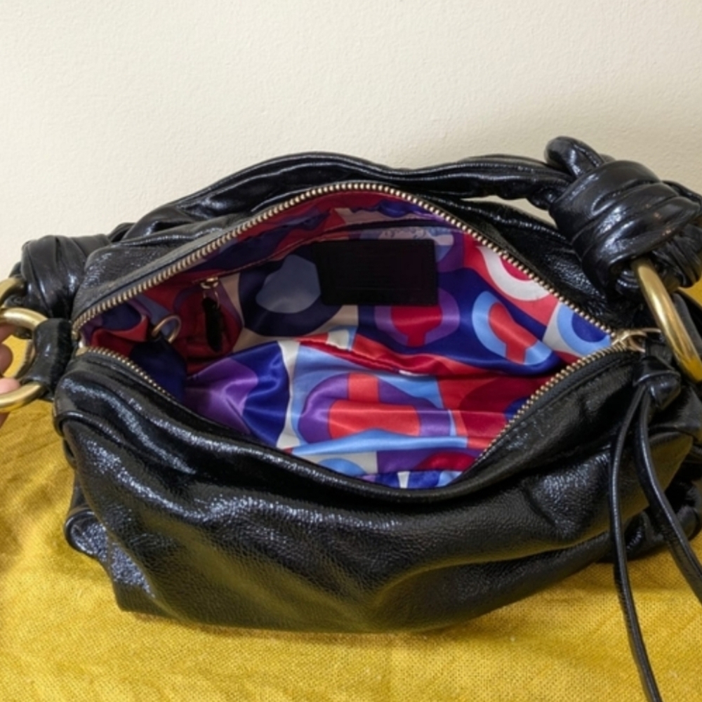 🍍Coach Shimmering Black Shoulder Bag Leather Knotted Handle Side Pockets - Picture 3 of 9